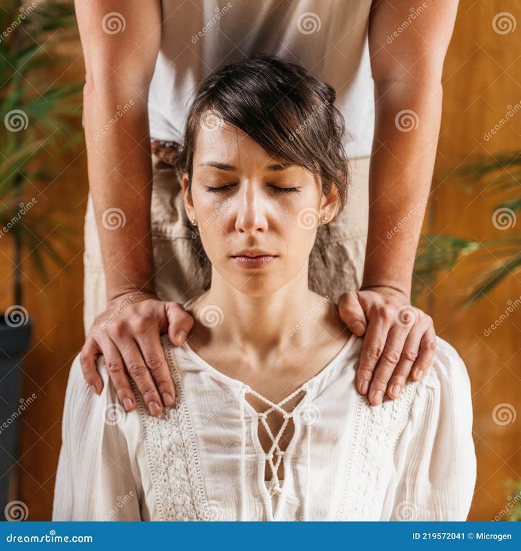 Lymphatic Water Drainage Massage Therapy vs. Normal Massage Therapy: What's the Distinction?